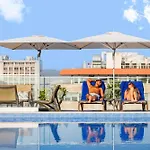 Jupiter - Rooftop & Otel 4*
