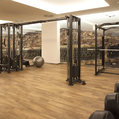 Jupiter - Rooftop & Hotell 4*