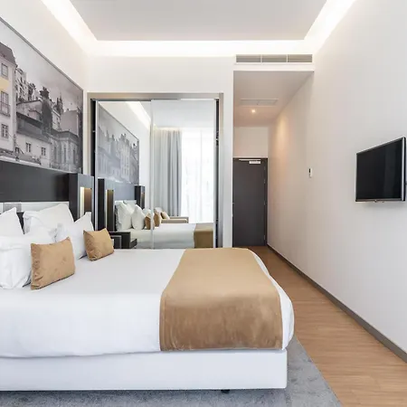 Hotel Jupiter - Rooftop & 4*