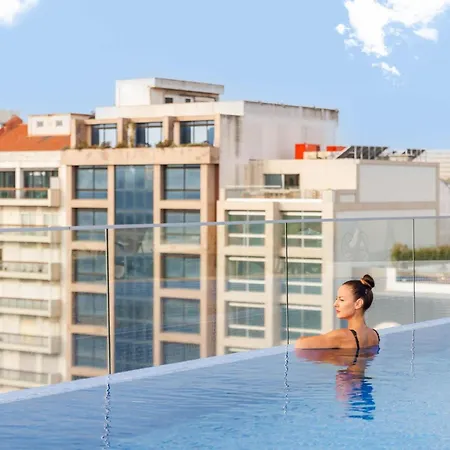Jupiter - Rooftop & Hotel Lisbona