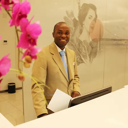 Jupiter - Rooftop & Hotell 4*