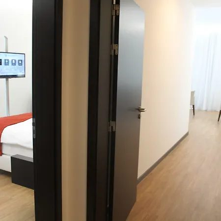 Jupiter - Rooftop & 4*