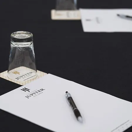 Jupiter - Rooftop & Hotel 4*