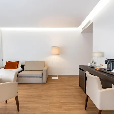 Hotel Jupiter - Rooftop & Lisboa