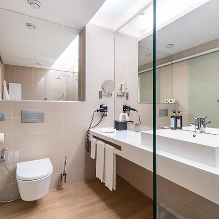 Jupiter - Rooftop & Hotell Lisboa