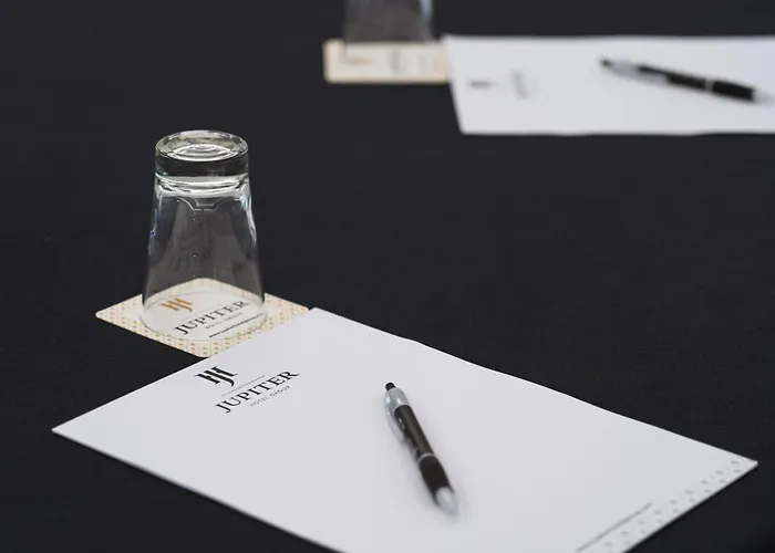 Jupiter - Rooftop & Hotel 4*