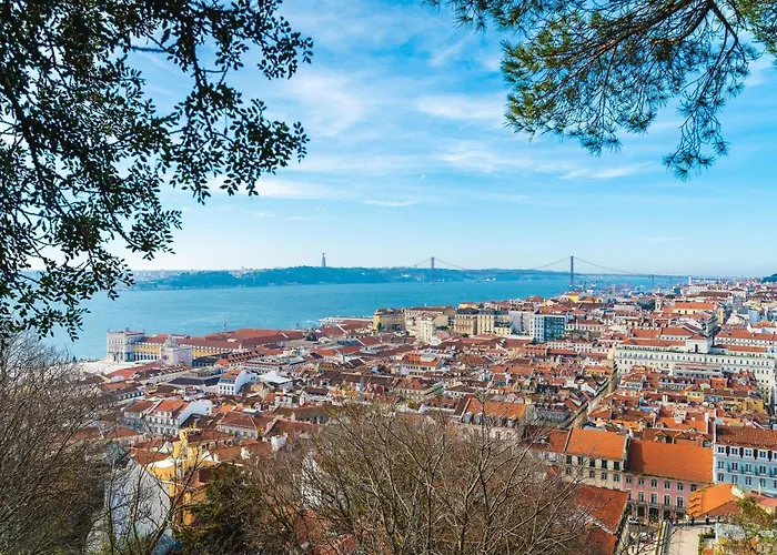 Jupiter - Rooftop & Hotel